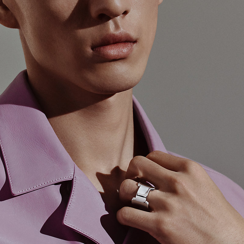 HERME∽Bague Amazone Hermes MM アマゾン指輪∽パリ本店速達 Amazone Hermes ring, large model | Hermès USA